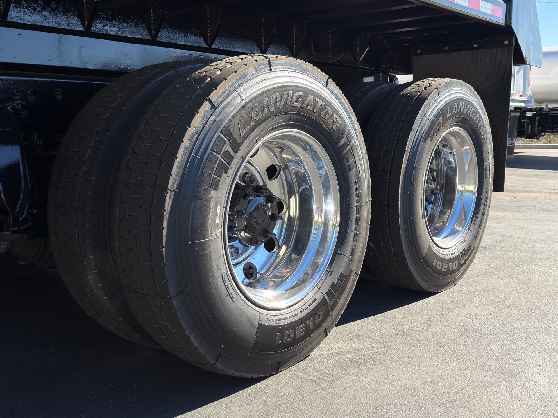 2016 Freightliner M2 photo 12