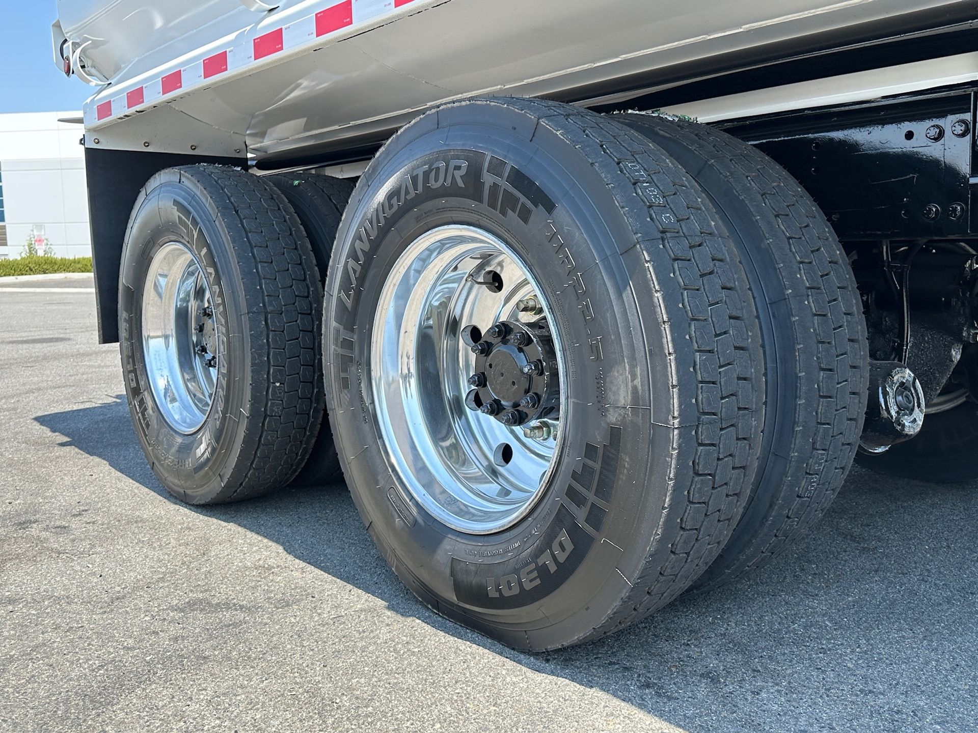 2017 Freightliner M2 photo 14