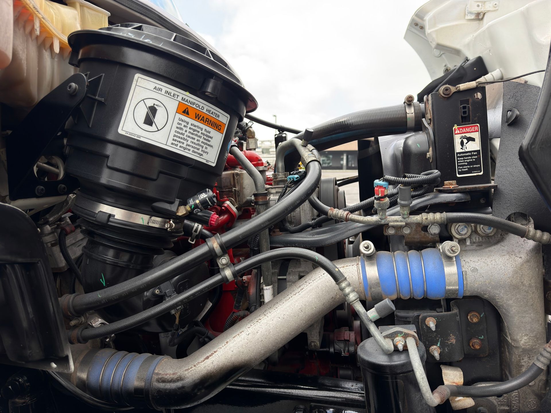 2015 Freightliner M2 photo 17