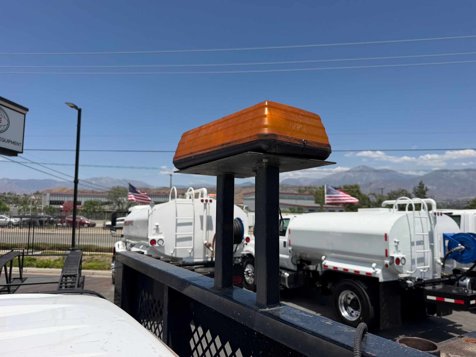 2017 Ford F550 photo 13