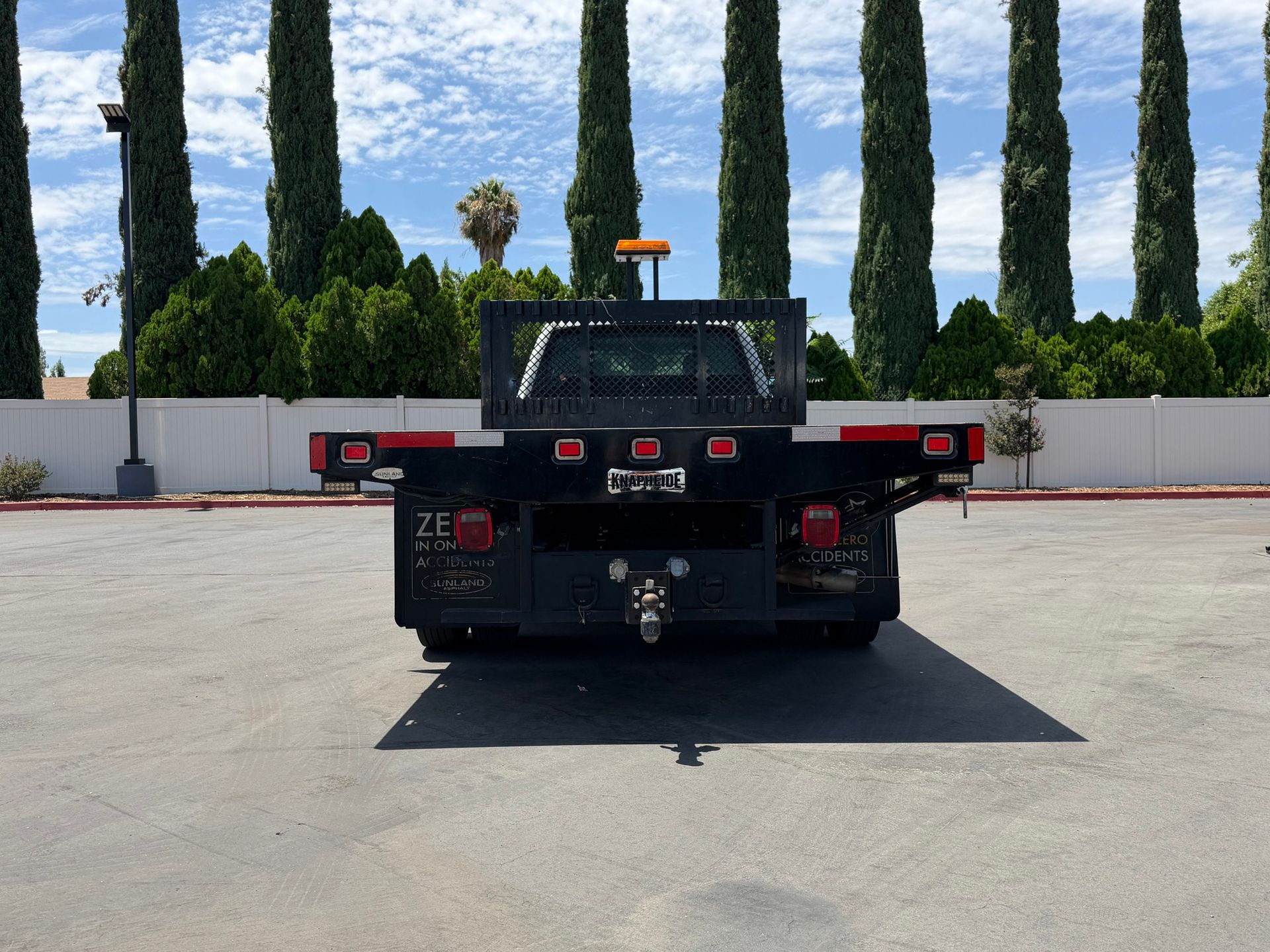 2017 Ford F550 photo 4