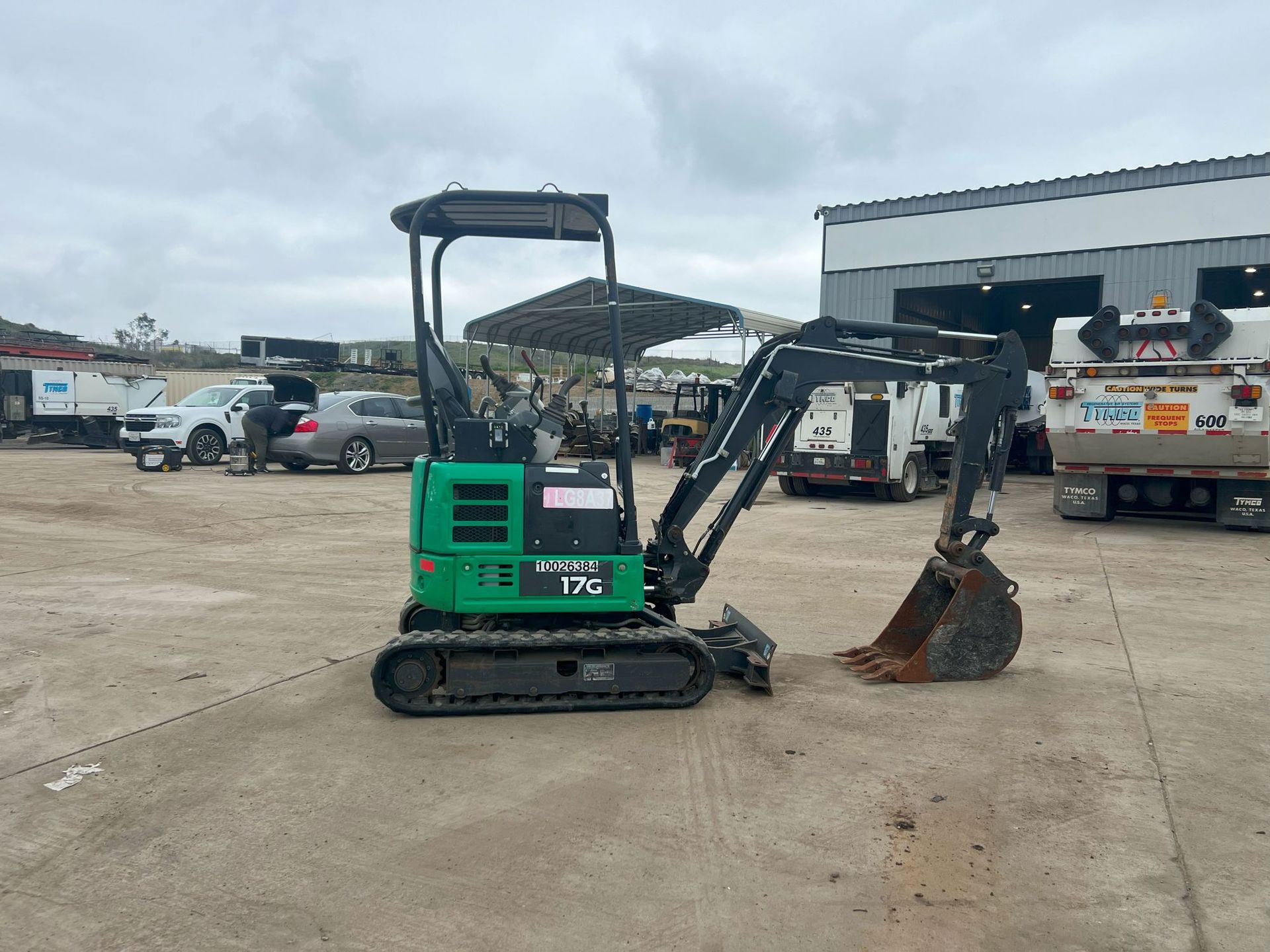 2018 John Deere 17G photo 3