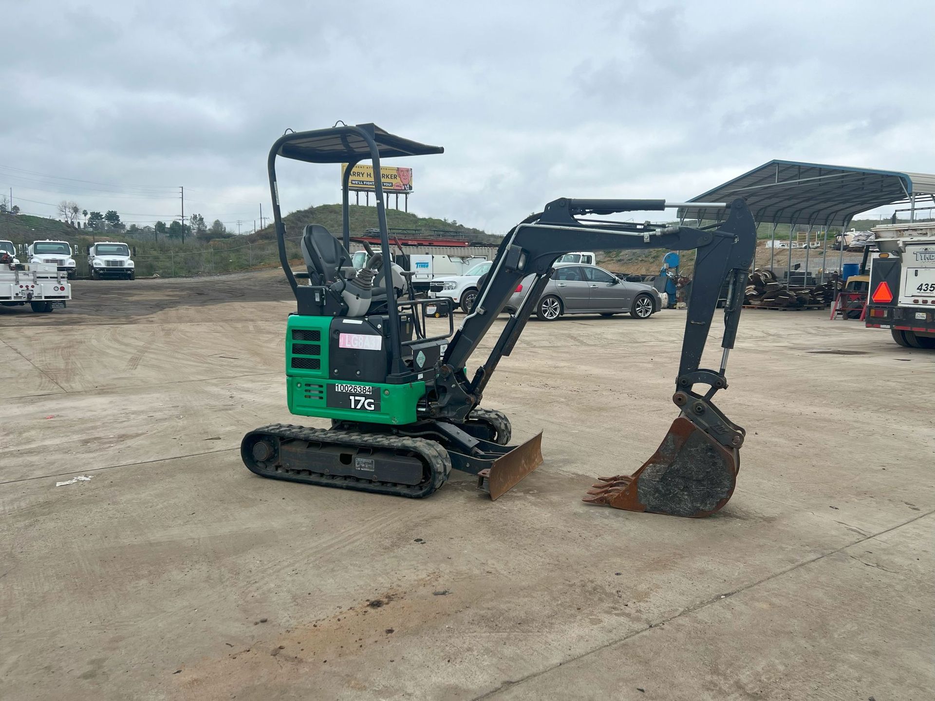 2018 John Deere 17G photo 4