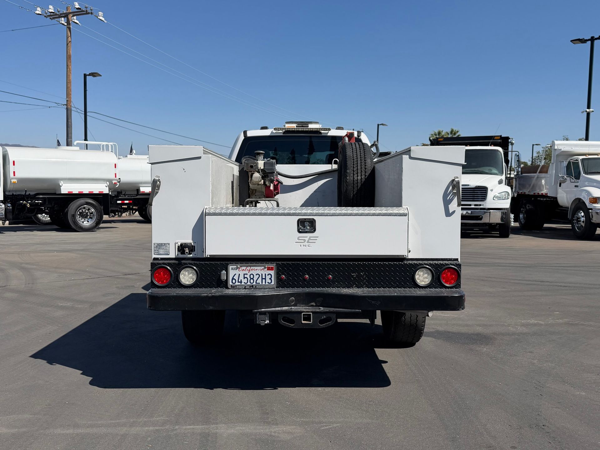 2022 Ford F350 photo 4