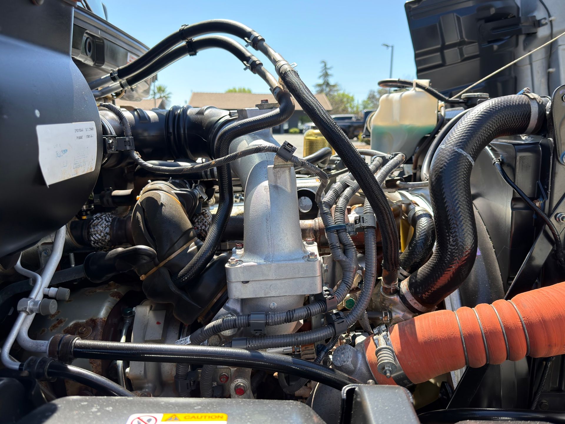 2019 Hino 338 photo 13