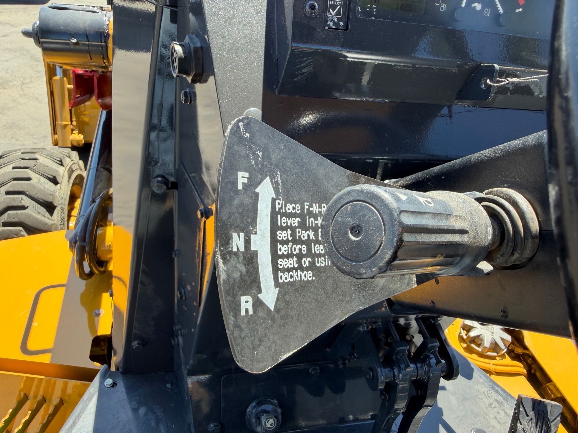 2018 John Deere 210LEP photo 15