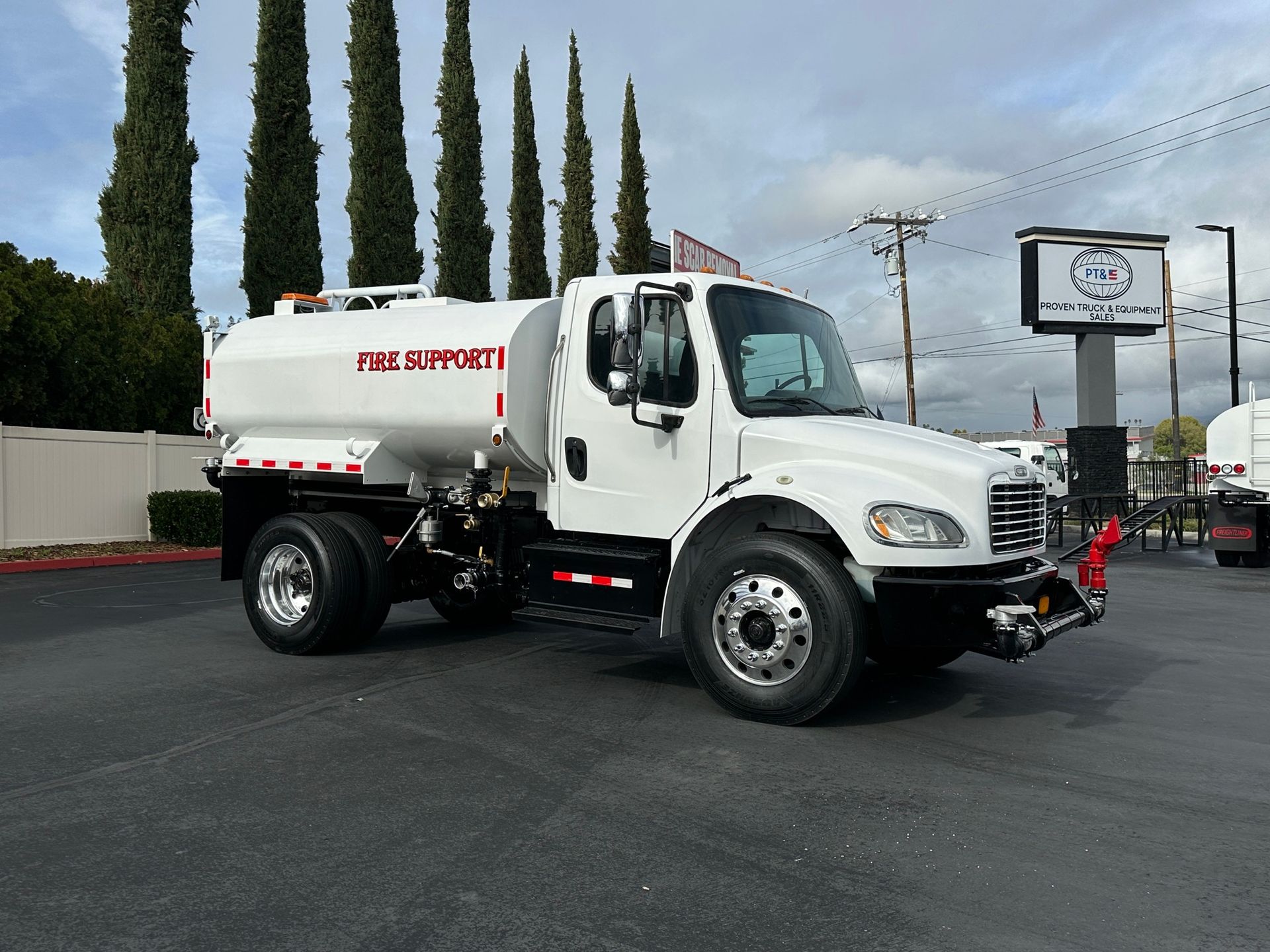 2016 Freightliner M2 photo 6