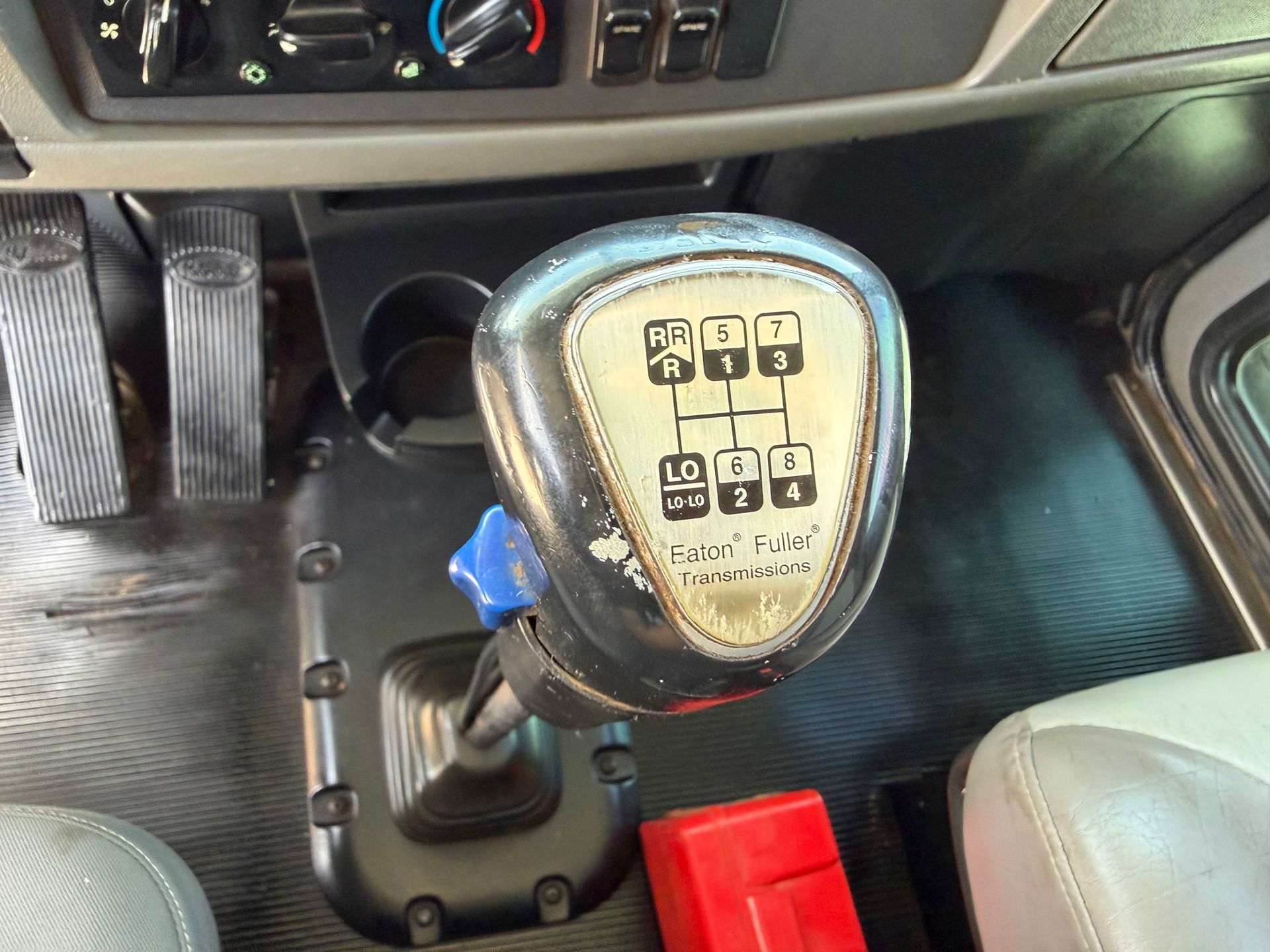 2012 Peterbilt 348 photo 19