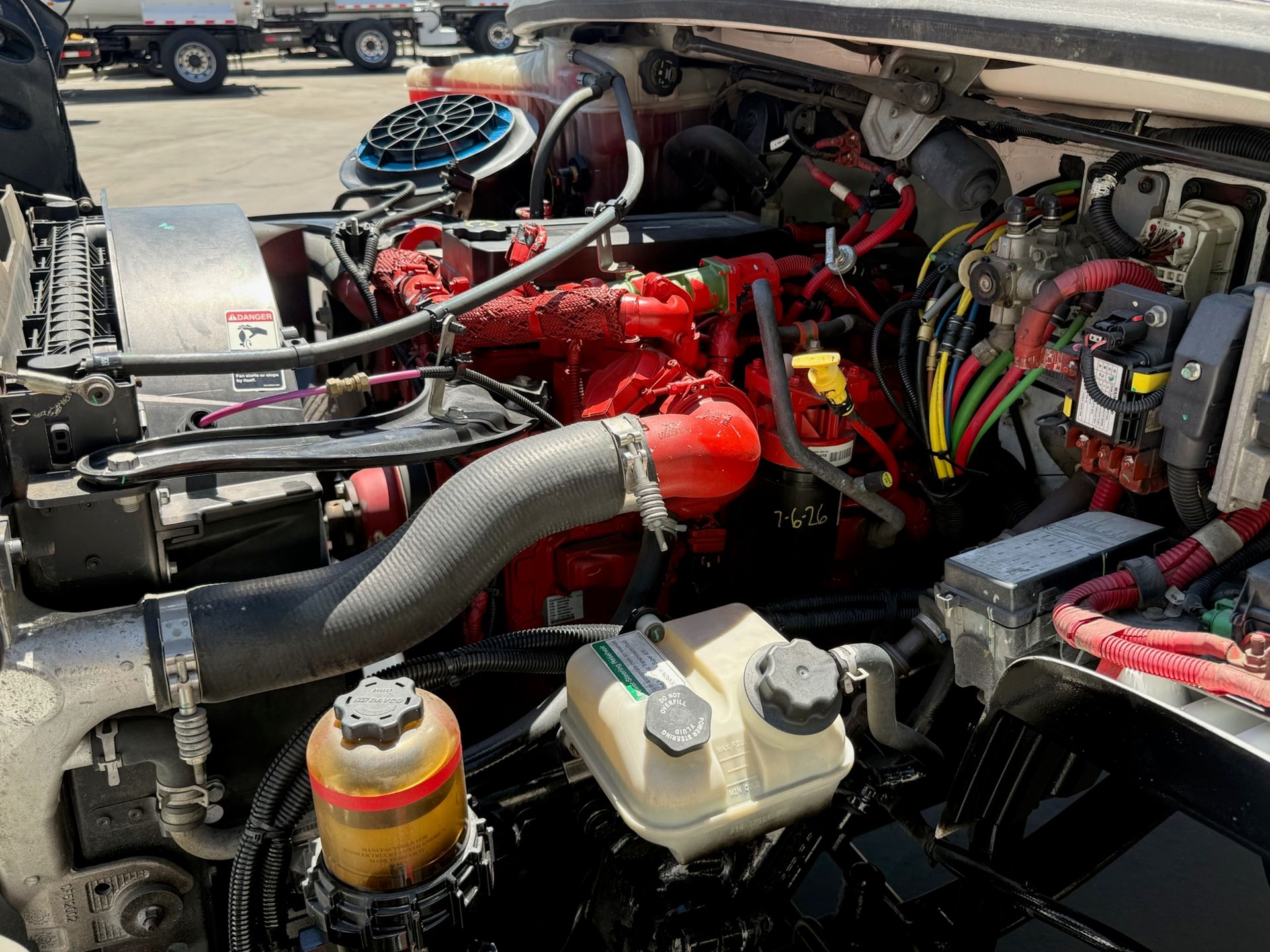 2016 Freightliner M2 photo 15