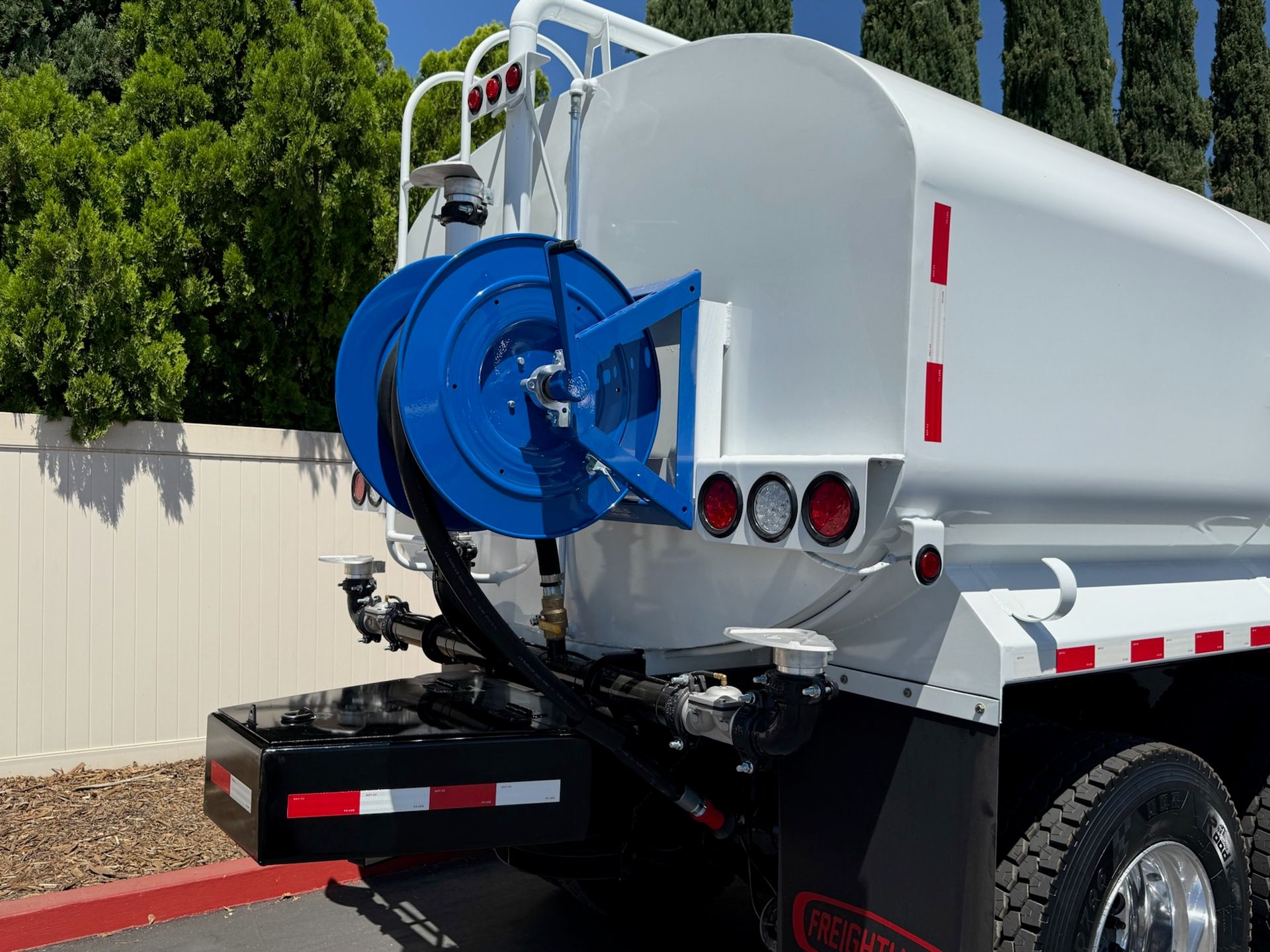 2016 Freightliner M2 photo 5