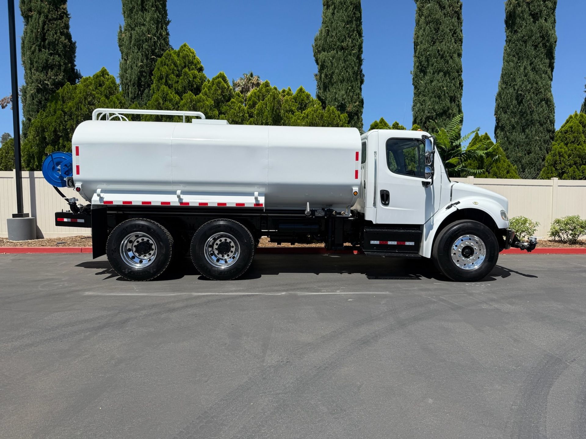 2016 Freightliner M2 photo 6