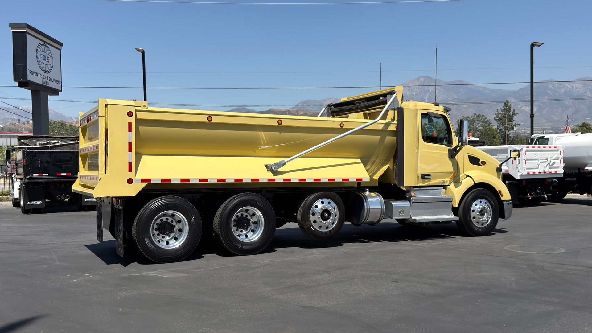 2020 Peterbilt 579 photo 5