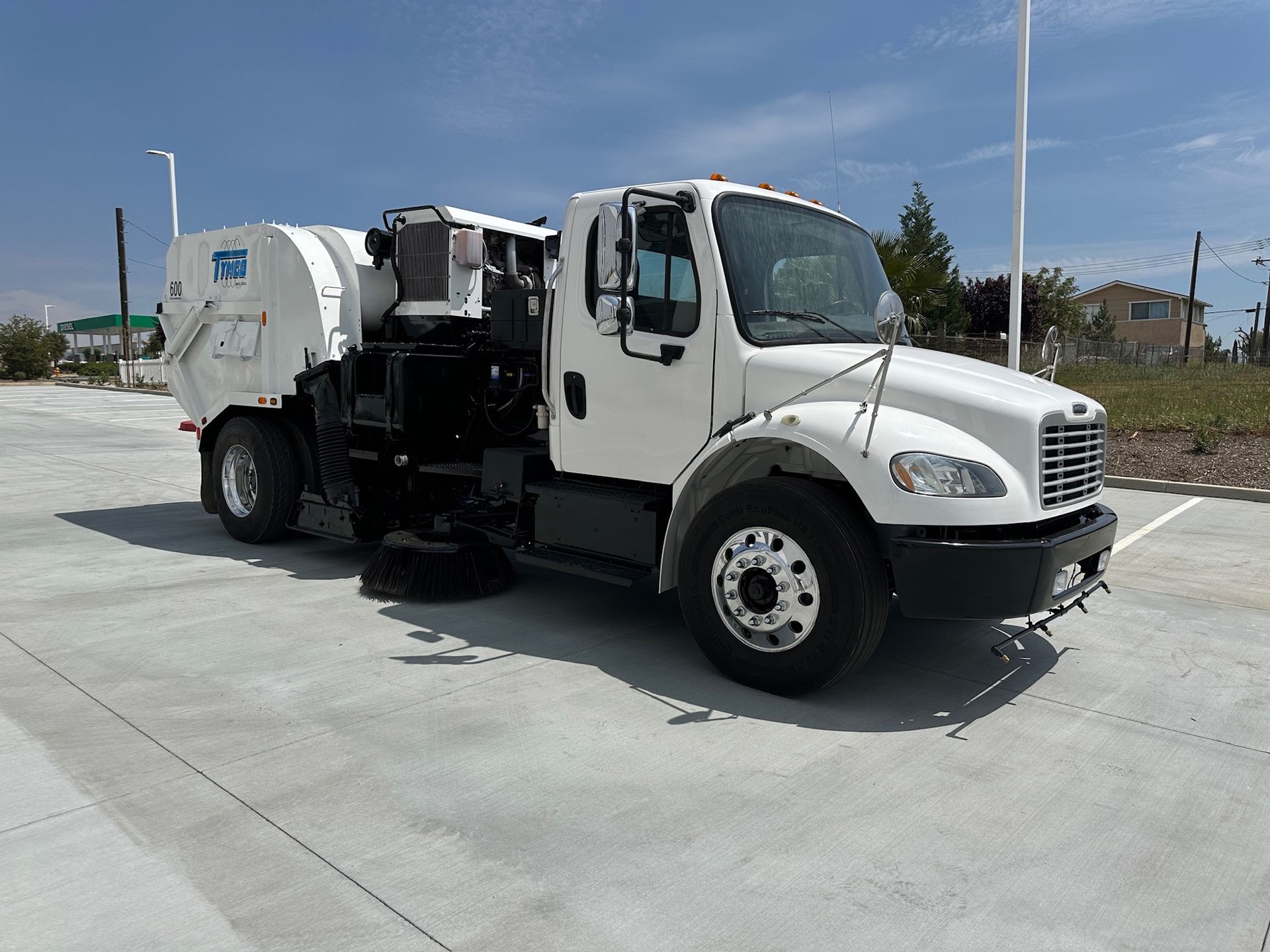 2018 Freightliner Tymco 600 photo 7