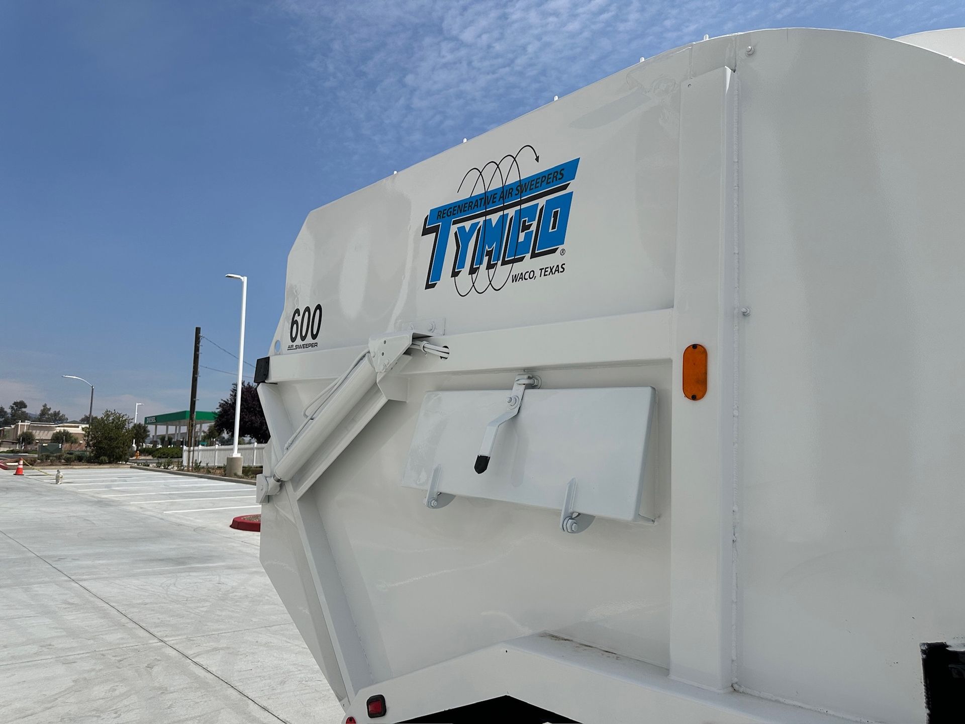 2018 Freightliner Tymco 600 photo 8