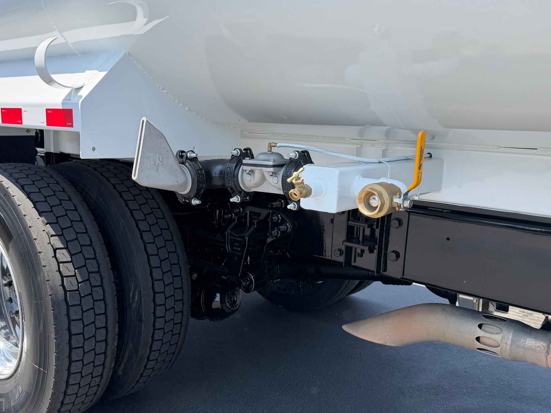 2019 Ford F750 photo 10