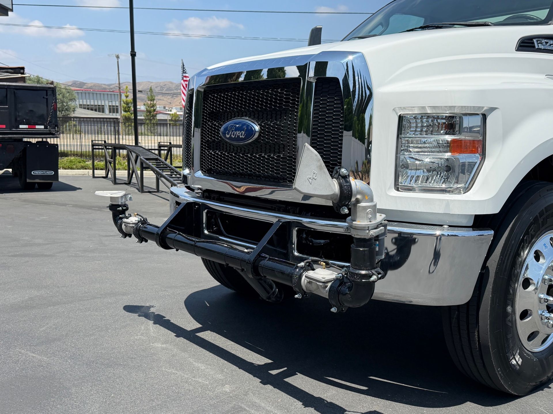 2019 Ford F750 photo 11