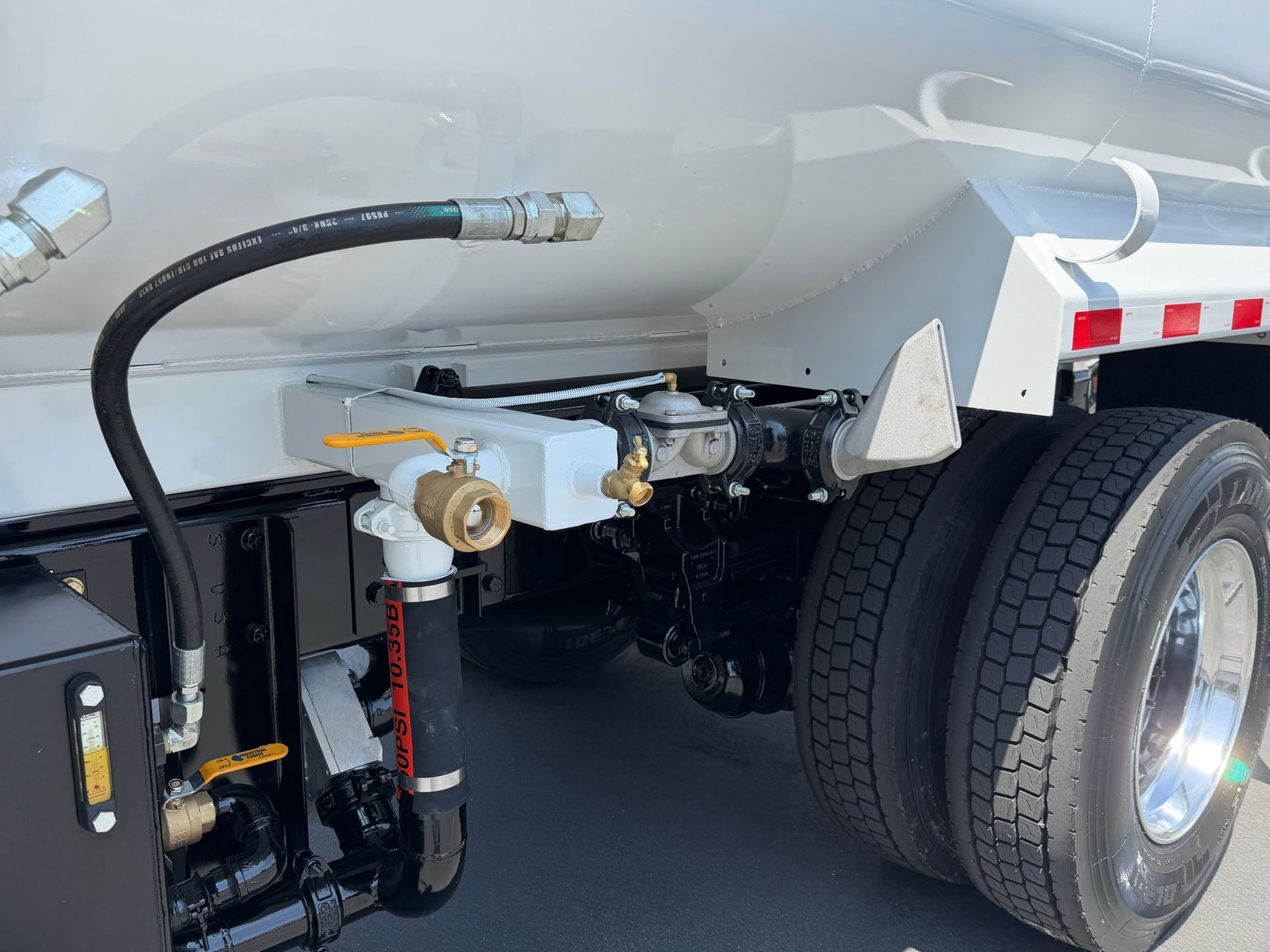 2019 Ford F750 photo 9