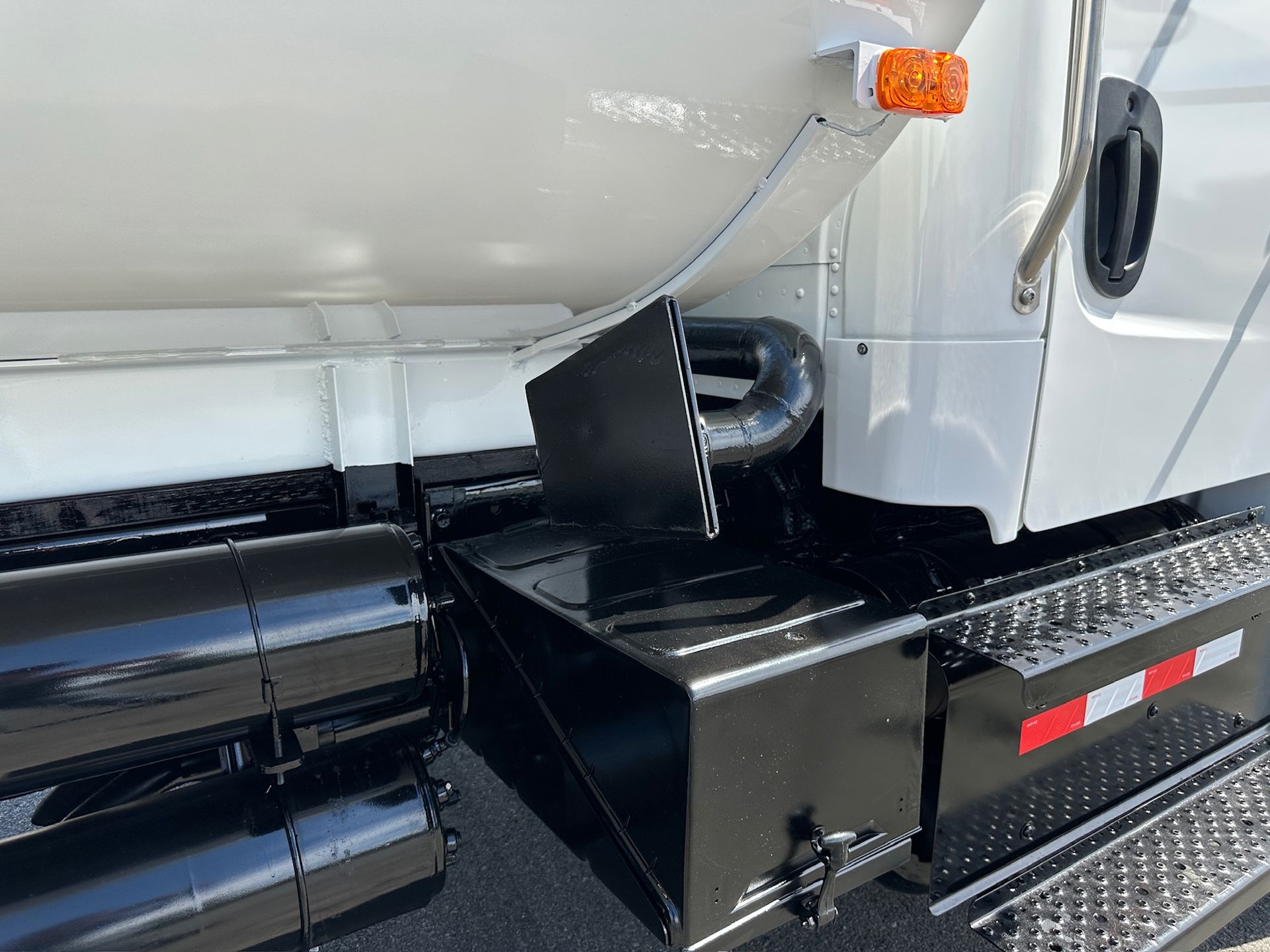2016 Freightliner M2 photo 14