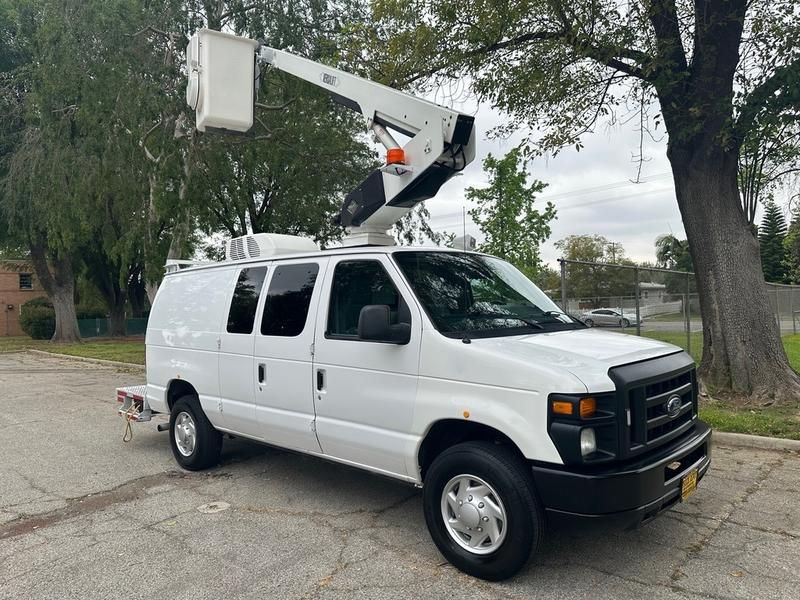 2010 Ford Econoline E-350 Fiber Splicing Van · photo 1 of 2