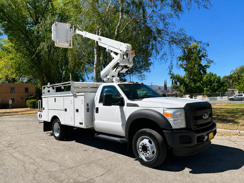 2013 Ford F-450 S.D. Bucket Truck