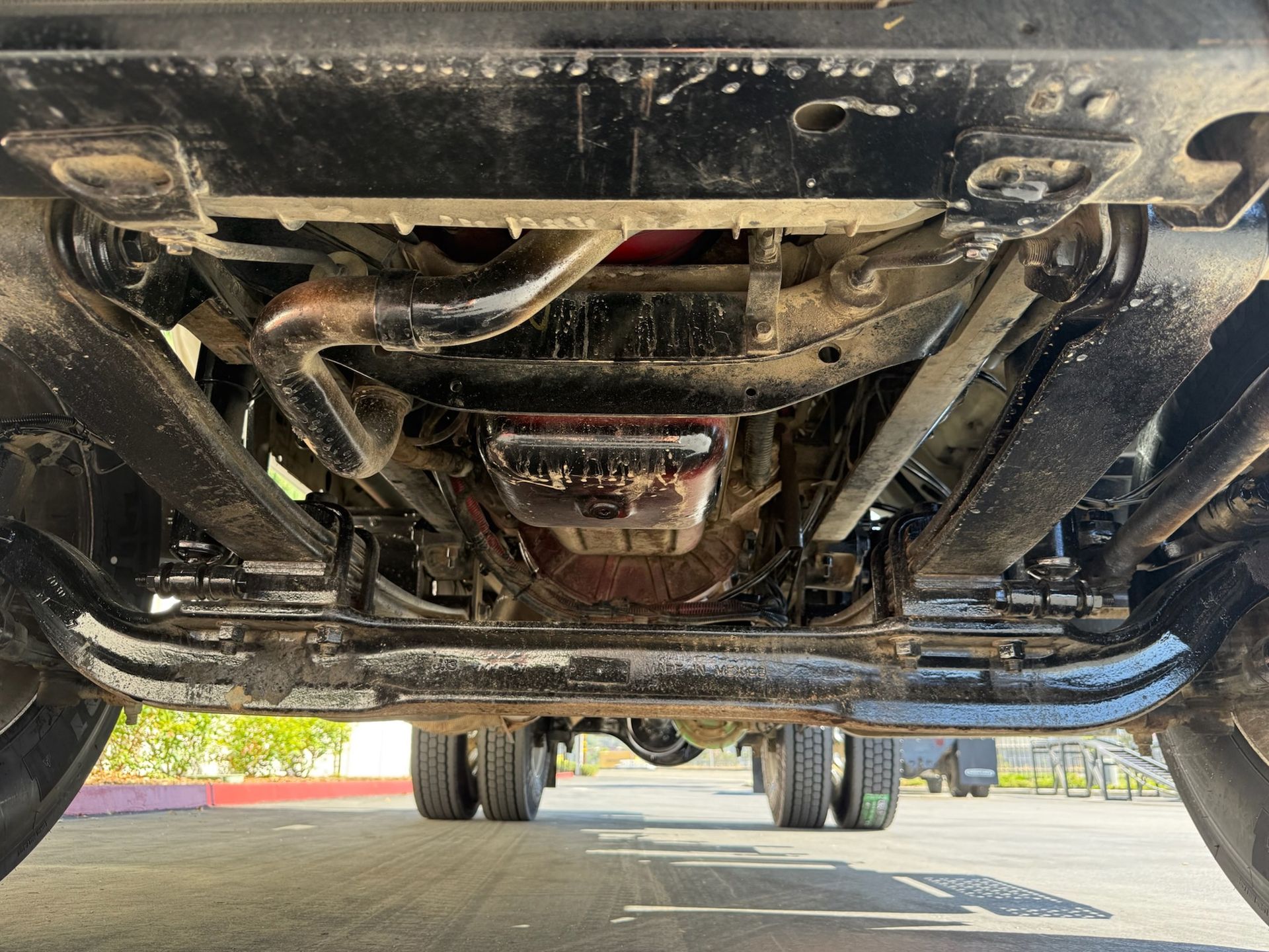 2014 Ford F750 photo 10