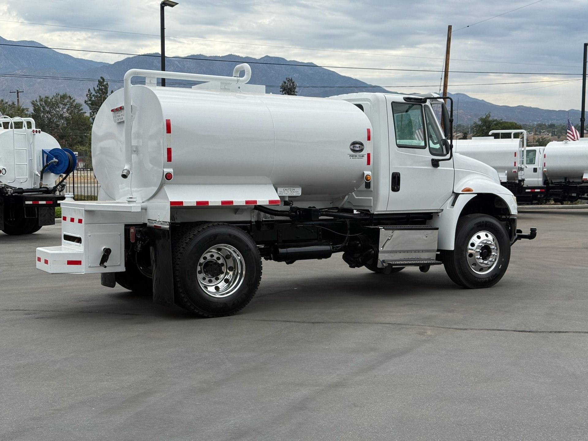 2015 International 4300 photo 4